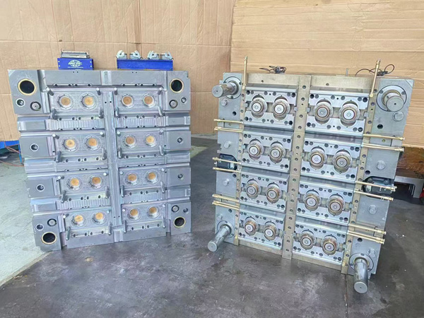 Plastic Mold